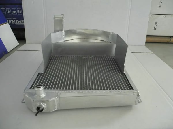 Radiator, legering aluminium, 2 række design, kompatibel med Austin Healey Sprite Bugeye, kompatibel med MG Midget -67, direkte erstatningskomponent