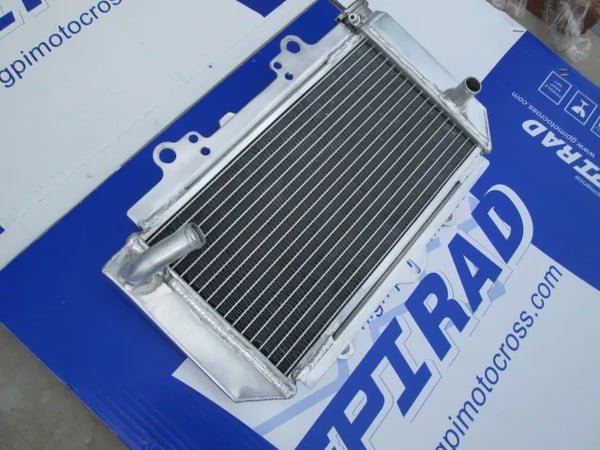 Radiator, Aluminium, Passer Yamaha YFZ450 2004-2013, Forbedret køleeffektivitet, Letvægtsdesign