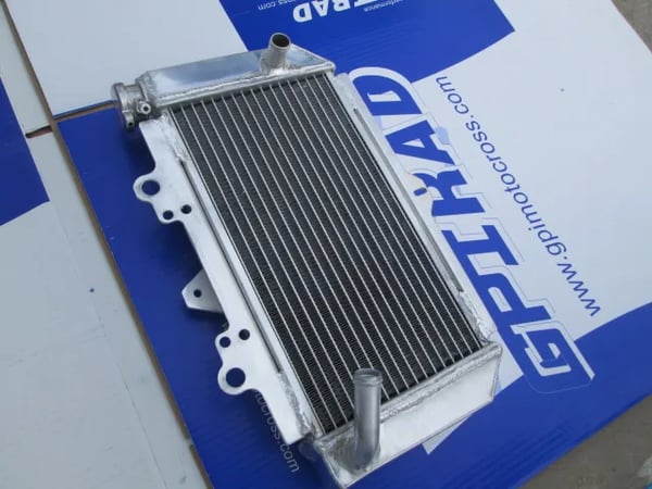 Radiator, Aluminium, Passer Yamaha YFZ450 2004-2013, Forbedret køleeffektivitet, Letvægtsdesign
