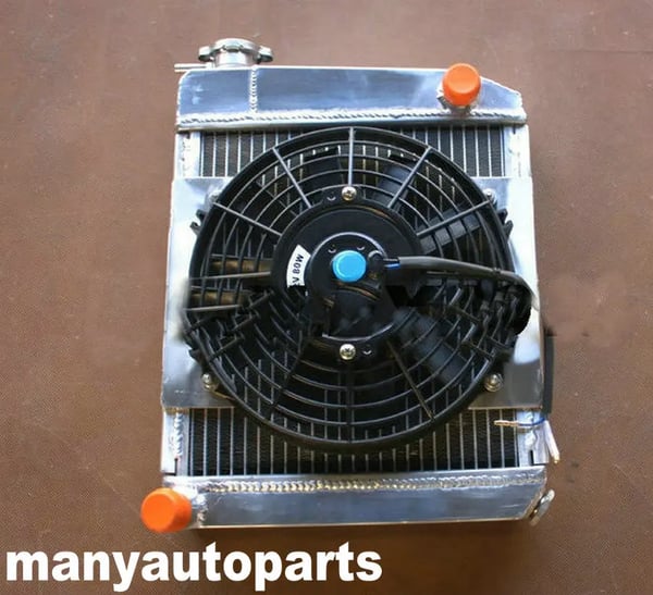 4 ROW Radiator, Perfekt pasform til Mini Cooper S 1275 GT, inkluderer skærm og blæser, holdbar konstruktion