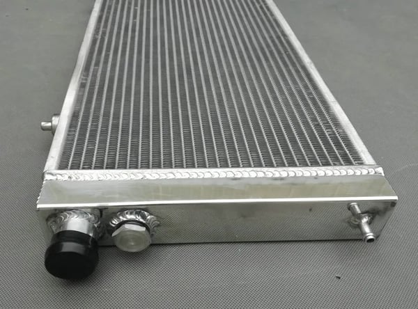 Radiator, Legeret Aluminium, Kompatibilitet PEUGEOT 205 309 GTI, Standard OEM Størrelse, Frontplacering, Modelnummer RADIATOR TIL PEUGEOT 205 309 GTI