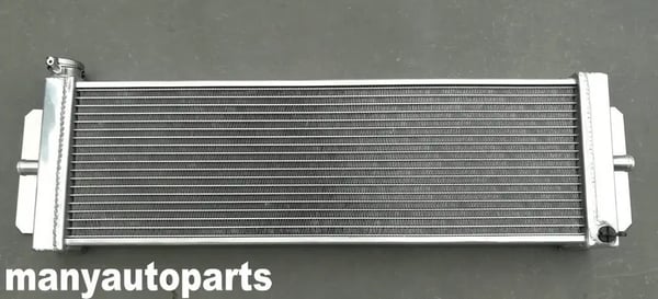 Aluminium Intercooler Varmeveksler, Universel Pasform, Effektiv Luft-til-Vand Køling, Inkluderer Ventilatorer
