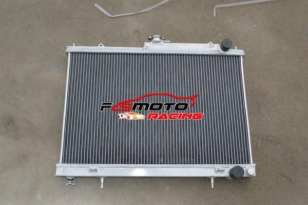 Radiator, Aluminiumkonstruktion, Kerne størrelse 400mm x 648mm, Samlet størrelse 491mm x 670mm, Indløbs/Udløbs størrelse 35mm