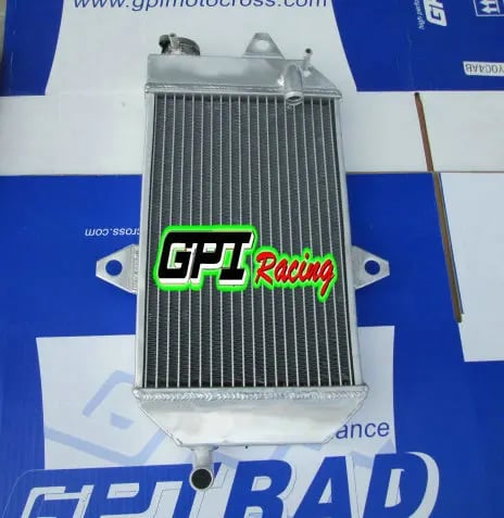 Radiator, Aluminium, 10 in x 10 in x 10 in, Kompatibel med YAMAHA Banshee YFZ350, 40% Øget Kølekapacitet, Vægt: 1,5 kg