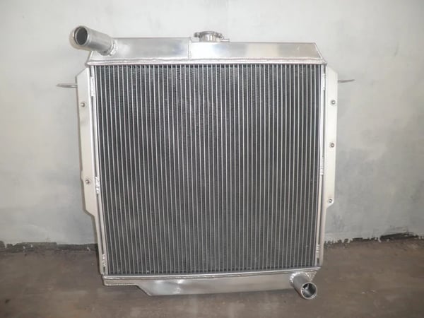 Radiator og ventilator kit, aluminium, kompatibel med 4x4 køretøjsmodel FJ73/FJ75, forbedret køleeffektivitet, nem installation