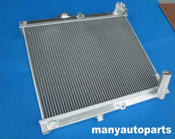 Radiator, Aluminium, Kerne Størrelse 430mm x 558mm x 56mm, Samlet Størrelse 515mm x 580mm x 60mm, Kompatibilitet til Mazda RX-7 FC3S Serie 4