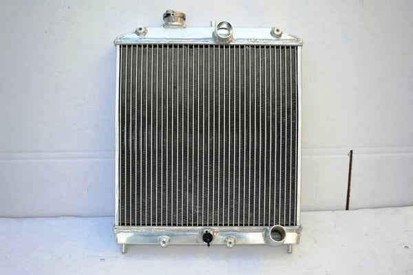 Radiator, Legeret Aluminium, Kerne Størrelse 350mm x 358mm x 52mm, Kompatibel med 1992-2000 Kompaktbil, Kompatibel med 1993-1997 Sport Kompaktbil