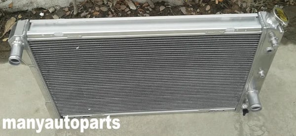 Aluminiumradiator, 3-rækket design, høj kompatibilitet, forbedret køleydelse