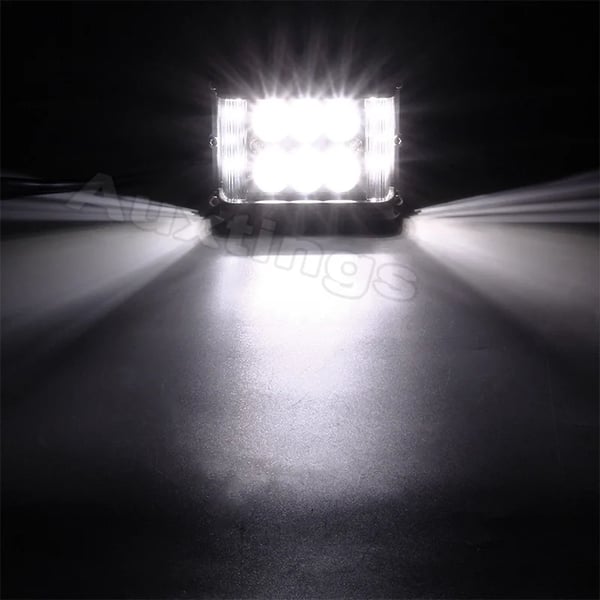 LED Arbejdslys, 60W, 9000 Lumen, 12V og 24V Kompatibilitet, IP67 Vandtæt, Aluminium Hus