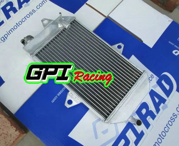 Radiator, Aluminium, 10 in x 10 in x 10 in, Kompatibel med YAMAHA Banshee YFZ350, 40% Øget Kølekapacitet, Vægt: 1,5 kg