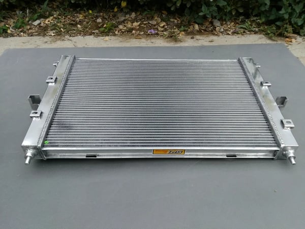 Aluminiumkøler, Forbedret Køleydelse, Direkte Pasform til Land Rover,Radiator Kun