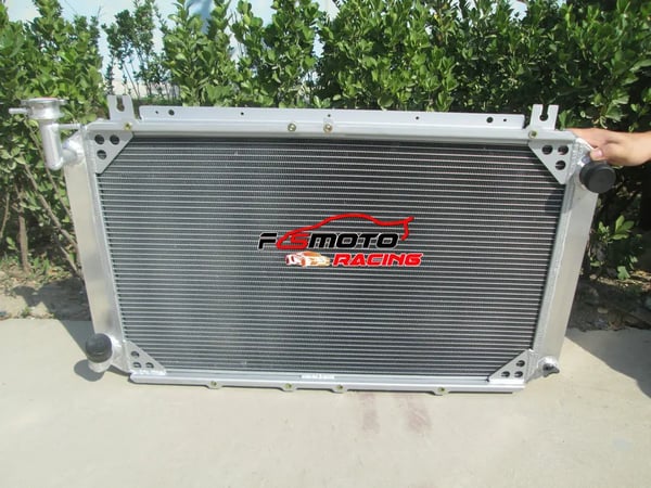 Radiator, Aluminium Materiale, 453mm x 739mm x 56mm Kerne Størrelse, 40mm Indgang/Udgange, 4 Række Antal