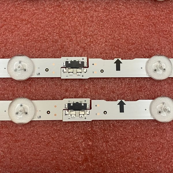 LED Baggrundsbelysningsstribe, 1270mm Længde, Kobbermateriale, 13 LED'er (3V), Kompatibel med UE60J6100, UE60J6150