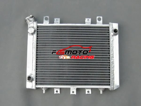 Radiator, Aluminium Material, 36 x 24 x 4 Tommer Dimensioner, Kompatibilitet med Brute Force 650/750, Direkte Bolt-On Installation, Høj Køleydelse