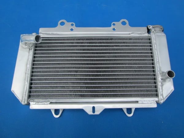 Radiator, Aluminium, Passer Yamaha YFZ450 2004-2013, Forbedret køleeffektivitet, Letvægtsdesign