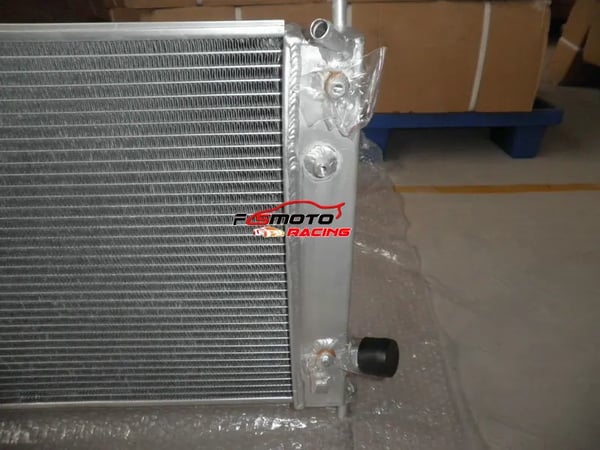 Radiator, Aluminium, Kerne Størrelse 368mm x 605mm, Samlet Størrelse 402mm x 756mm, Kompatibilitet SAAB 9-5 1997-2010, Kølekapacitet Øget 30%