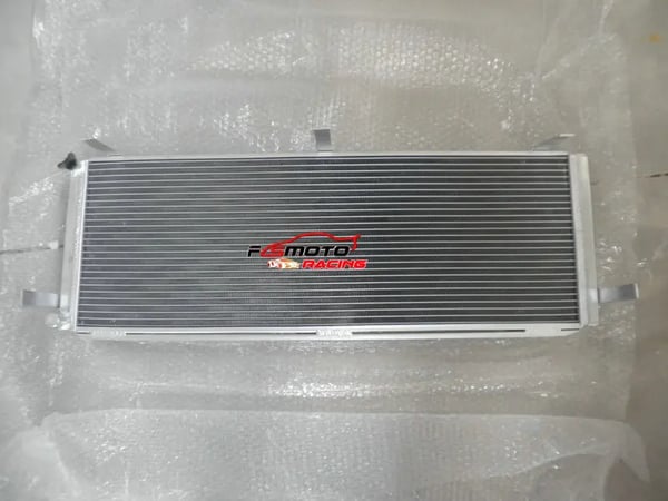 Intercooler Konvertering Varmeveksler, Aluminium Materiale, Kerne Størrelse 720×258×32mm, Samlet Størrelse 786×270×132mm, 1 Række Konfiguration