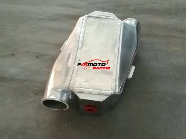 Intercooler, Aluminiumkonstruktion, 12" x 12" x 4,5" Dimensioner, Universel Slangekompatibilitet, Høj Luftstrømskapacitet, Frontmontering