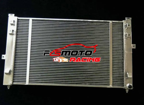 Aluminiumkøler, kerne størrelse 633mm x 398mm x 40mm, samlet størrelse 782mm x 450mm x 118mm, 2 række design, front placering