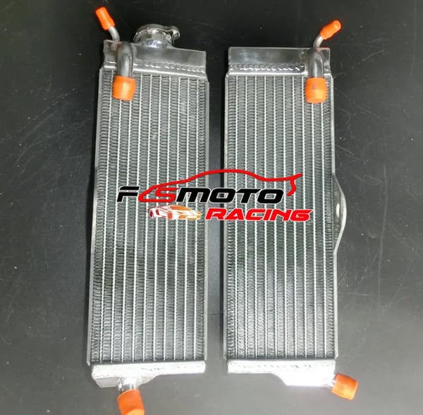 HONDA CR500 Radiator, Aluminiumkonstruktion, Præcisionspasform, Effektiv Køling