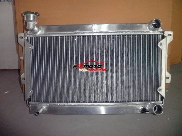 Aluminiumkøler til Mazda R100/Familia, 3-rækket design, 52 mm tykkelse, inkluderer låg