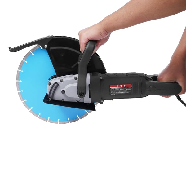 Sähkösaha, Teho: 5800W, Nopeus: 3800 RPM, Maksimileikkaussyvyys: 135mm, Moottorityyppi: Kupari-nikkeli-tina moottori, Kokoaminen vaaditaan: Kyllä