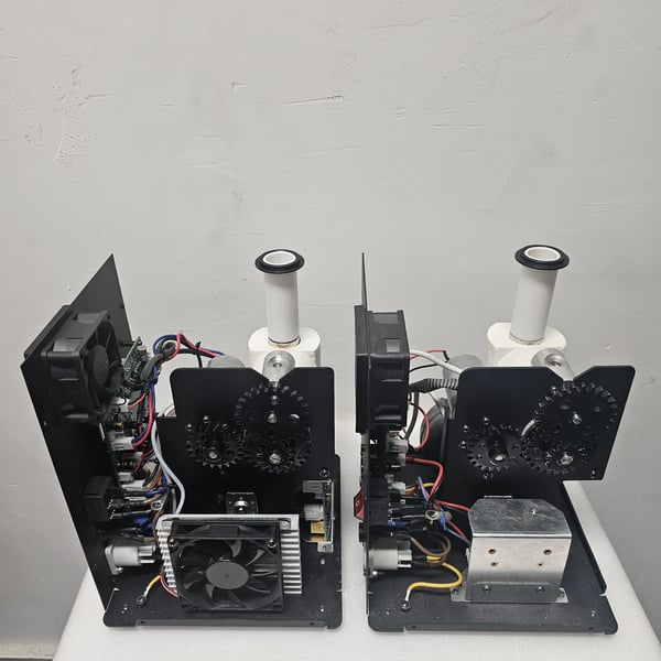 Kold Funkmaskine, 700W, 3-6m Sprayhøjde, DMX512 Kontrol, Elektronisk Temperaturkontrol, LCD Skærm