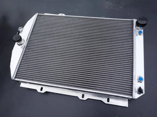 Radiator, Aluminium, Kerne Størrelse 570 mm x 430 mm x 52 mm, Øverste Udløb 38 mm, Nederste Udløb 45 mm, 2 Rækker