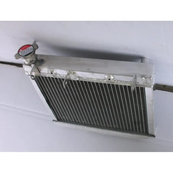 Radiator, Aluminiumlegering, Kompatibel med Honda TRX450R TRX450, Maksimal Arbejdstryk 85 PSI, Maksimal Brudtryk 245 PSI