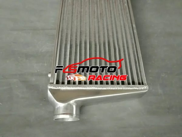 Turbo Intercooler, Dimensioner 600x300x76mm, Indløb/Udløb 76mm, Materiale Legeret Aluminium, Universel Kompatibilitet, Ydelsesforbedring