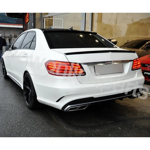 Mercedes Benz E-Class W212 Spoiler, AMG Stil, Carbon Fiber Look, Nem Installation,Kulstof Udseende