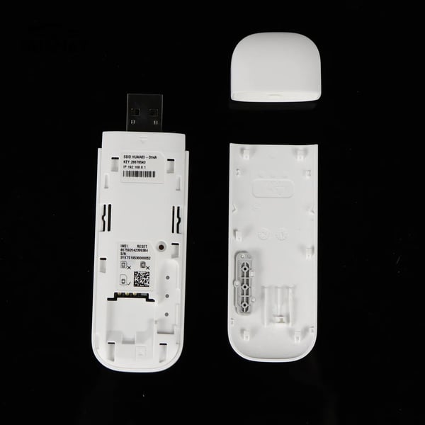 4G USB WiFi-router, tilslut op til 10 enheder, plug and play, kompakt design