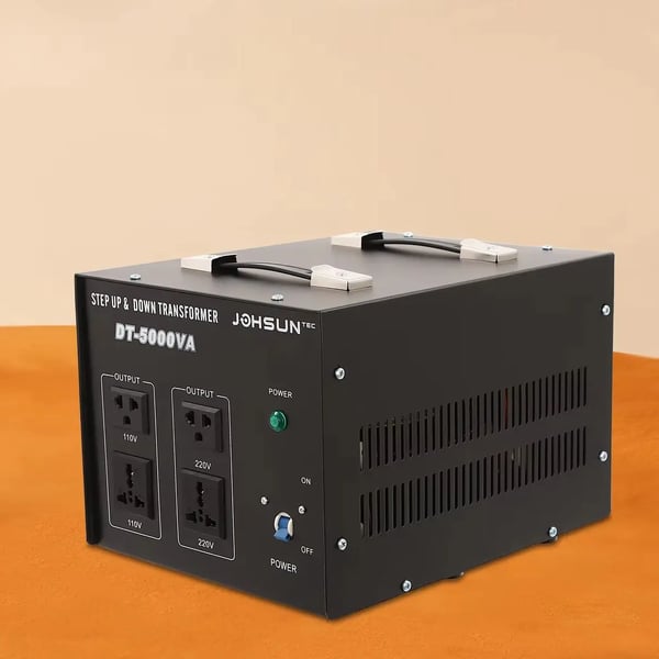 Spændingsomformer Transformer, 1600 Watt, Indgang 110V – 220V, Udgang 220V – 110V, Kompakt Design, Sikker til Hjemme- og Kontorbrug