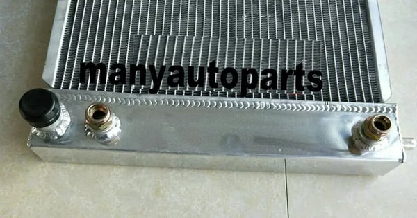 3-Rads Radiator, Passer til Chevy Blazer og GMC-modeller, Fremstillet af holdbart aluminium, Letvægts 10KG