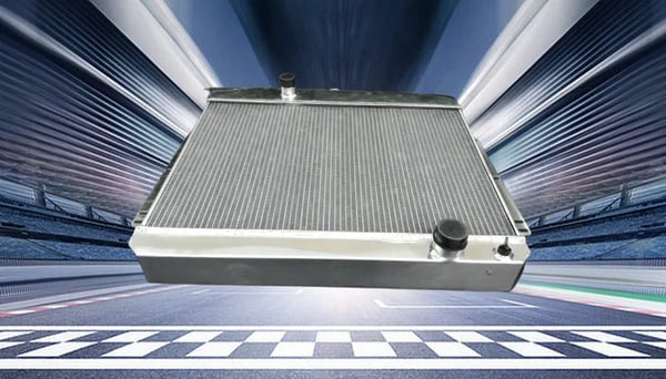 Aluminiumkøler, 450mm x 650mm x 62mm kerne størrelse, 3 rækker, kompatibel med Chevy 350 V8