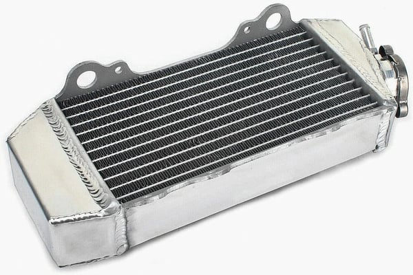Radiator, Kerne Størrelse: 8.58"x4.64"x1.5", Samlet Størrelse: 12.83"x5.15"x3.97", Materiale: Aluminium, Kompatibilitet: Yamaha YZ85 (2002-2021)