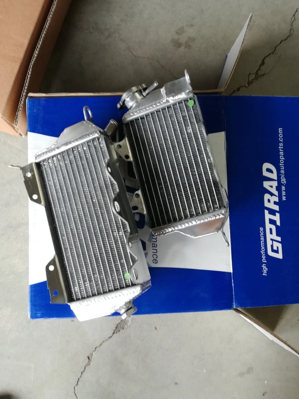 Radiator, Aluminiumlegering, Kompatibel med Kawasaki KLX650, Dimensioner til 1993-1996 modeller, Effektiv varmeafledning, Letvægtsdesign