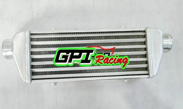 Turbo Intercooler, 13" x 5.5" x 2", 2.25" Indgang, 2.25" Udgange, Universel Kompatibilitet, Alt Aluminium