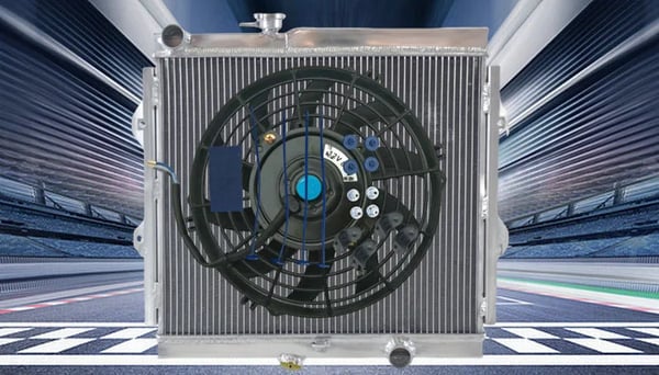 Radiator, Aluminium, Kerne Dimensioner 450mm x 528mm x 40mm, Samlede Dimensioner 575mm x 625mm x 94mm, Indløbsdiameter 38mm, Udløbsdiameter 38mm