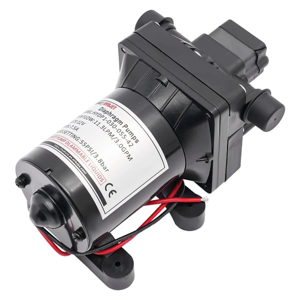 Vandpumpe, 12V, 3,0 GPM flowrate, 55 PSI maks. tryk, dimensioner 21,2 x 12,45 x 10,975 cm, støjniveau 60 dB