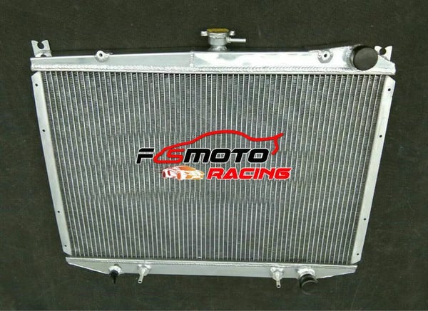 Radiator og ventilator samling, aluminium materiale, passer til L4 og V6 motorer, forbedret køleeffektivitet, kompatibel med flere modeller