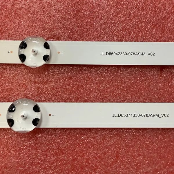 LED baggrundsbelysningsstrimler, længde 710mm, kompatibel med Vestel-modeller, lyskilde: LED-pærer, dæmpbar: Ja, materiale: Aluminium