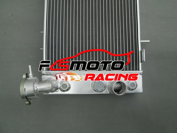 Intercooler Radiator, Aluminium Material, Kerne Størrelse 279mm x 785mm x 52mm, Samlet Størrelse 338mm x 917mm x 169mm, Indløbsdiameter 32mm