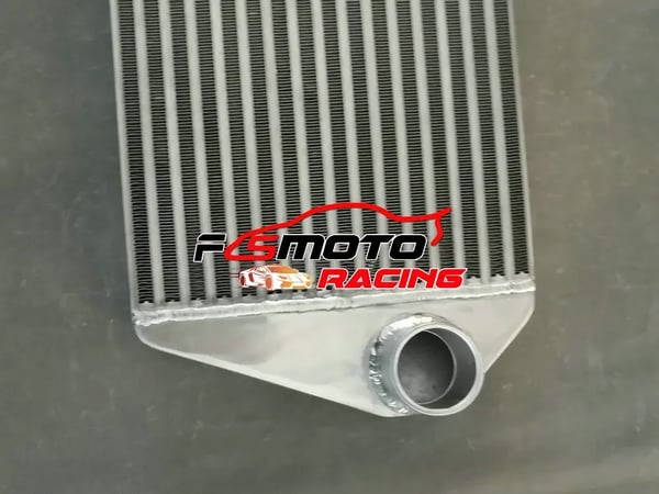 Intercooler, Legeret Aluminium, OEM Pasform, Kompatibilitet med Ford Focus ST225 2005-2012, Frontmontering, Forbedret Køleeffektivitet