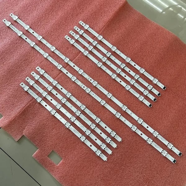LED baggrundsbelysningsstribe, 12 LED'er, 915 mm længde, 6V spænding, kompatibel med 82UM7580PVA, 82UM7650