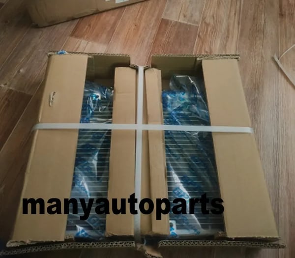 Radiator, Aluminium, 3,5 kg, Yamaha FJR1300 Kompatibilitet, Radiatorlåg Inkluderet, Passer til Modeller 2001-2005