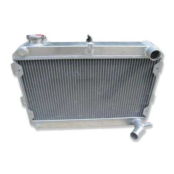 Automotive Radiator, 56mm Tykkelse, 3 Række Konfiguration, Aluminium Materiale, Kompatibel med 1979-1985 MAZDA RX7 RX-7 SA/FB S1/S2/S3