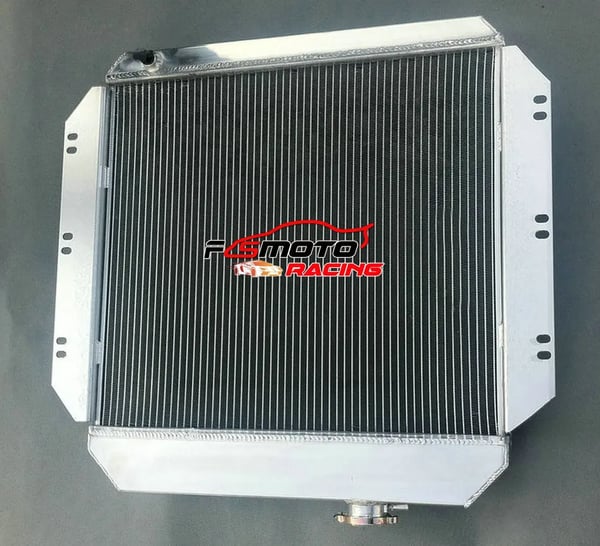 Radiator, Aluminiumkonstruktion, Kerne størrelse 548mm x 480mm, Samlet størrelse 665mm x 610mm, Passer til 1960-1962 Chevy/GM, 30% Øget Køling