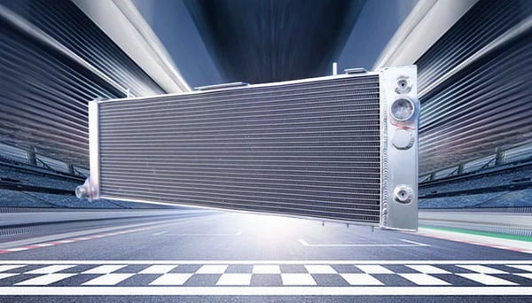 Aluminium Racing Radiator til JEEP, Specialtilpasset til 84-90 modeller, Høj køleeffektivitet, Holdbar konstruktion
