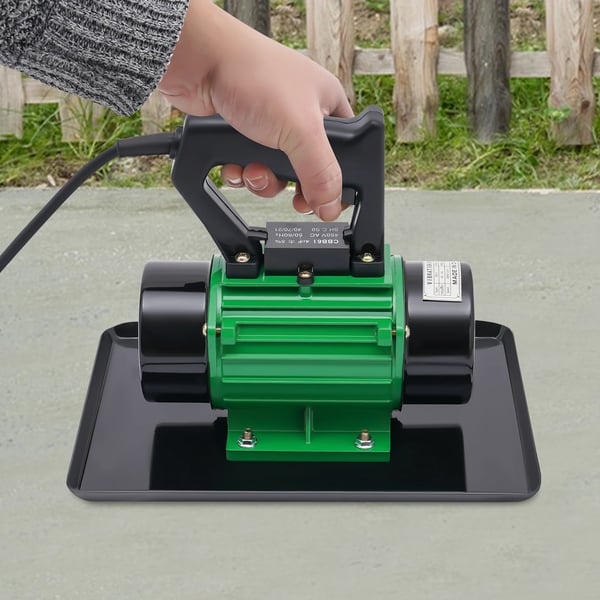 Betonvibratormaskine, 370W effekt, enfaset drift, 3500 RPM hastighed,EU, grøn
